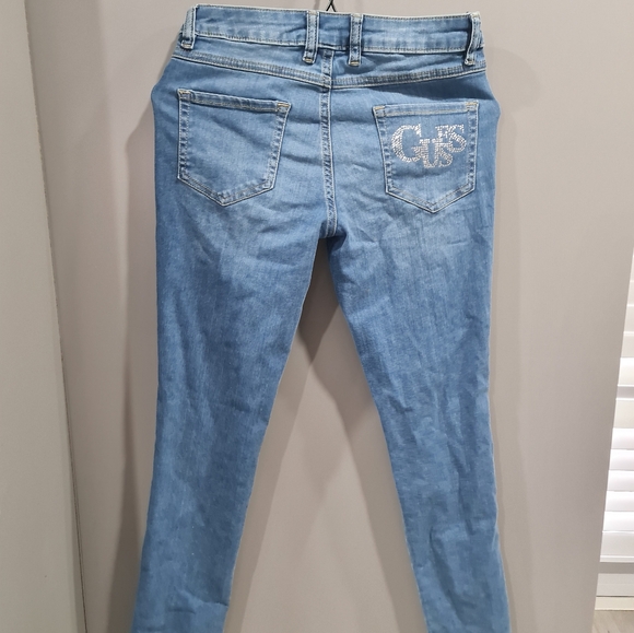 Size 14 Guess skinny jeans - Picture 2 of 2